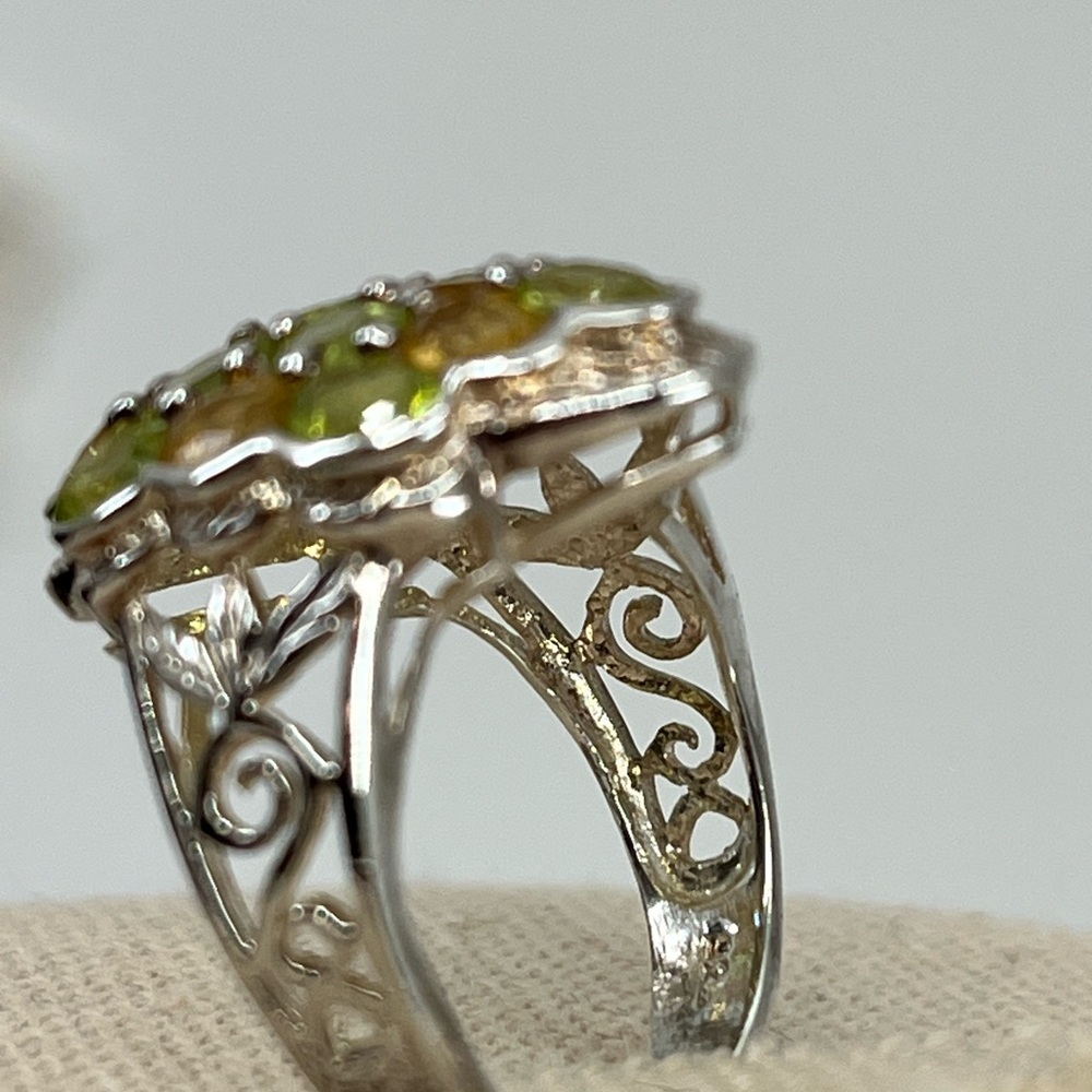 Vintage 925 Sterling Silver Ring with Vibrant Green & Yellow Gemstones - Picture 3 of 16